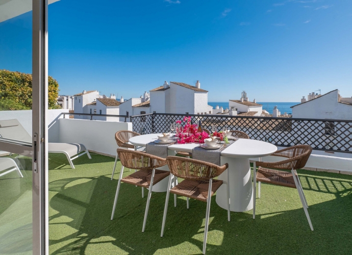 Apartamento Planta Media en Puerto Banús Jardines del Puerto  - 4
