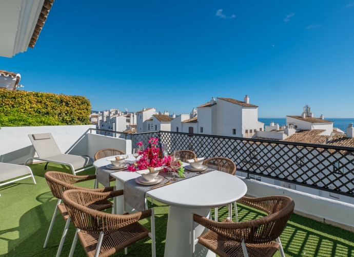 Apartamento Planta Media en Puerto Banús Jardines del Puerto  - 7