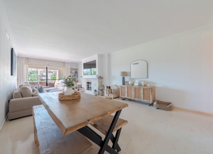 Apartment Penthouse Duplex in Estepona Cartuja del Golf  - 9