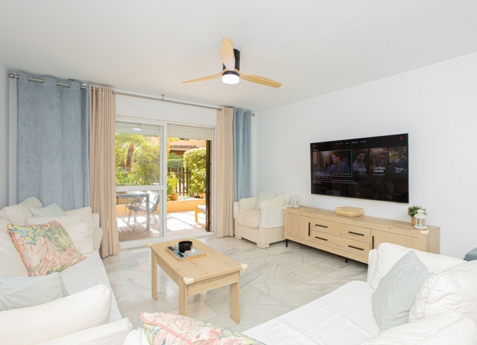 Apartamento Planta Baja en The Golden Mile - 2