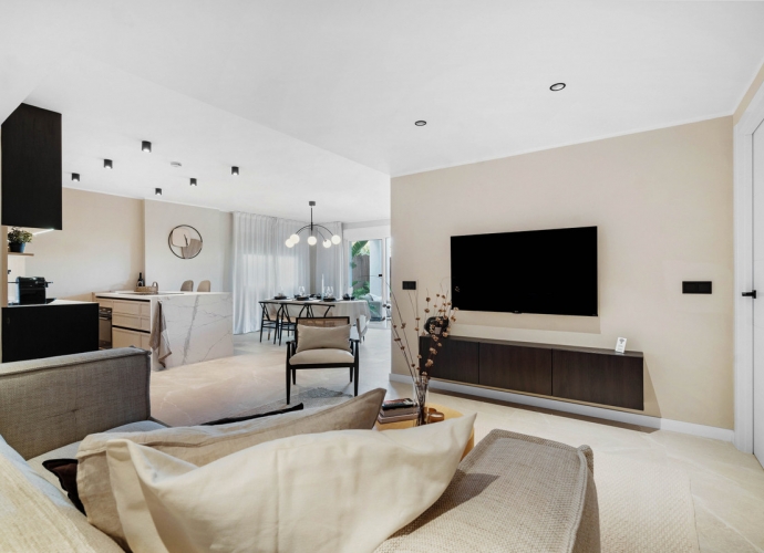 Apartamento Planta Media en Nueva Andalucía - 3
