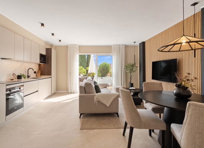 Apartamento Planta Media en Nueva Andalucía La Maestranza  - 5
