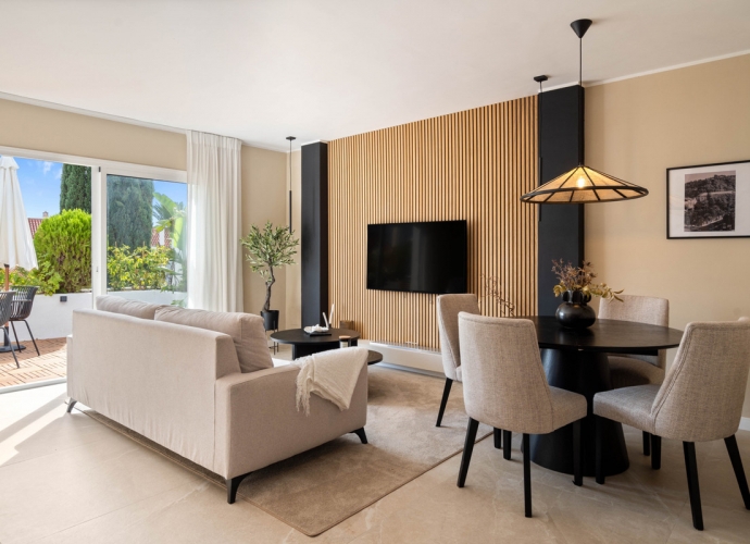 Apartamento Planta Media en Nueva Andalucía La Maestranza  - 6