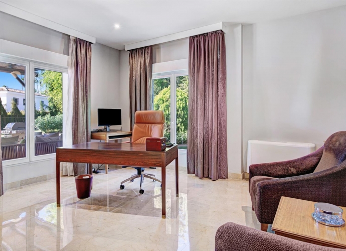 Villa Detached in Guadalmina Baja - 5