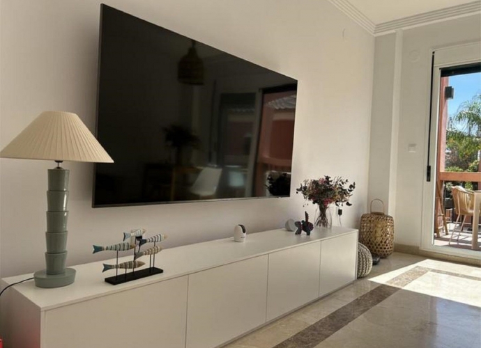 Apartment Middle Floor in Elviria - 6