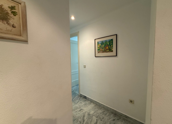 Appartement milieu d’Etage situé à Nueva Andalucía - 6