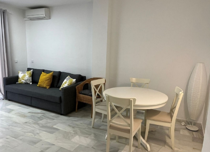 Apartamento Planta Media en Guadalmina Baja - 2
