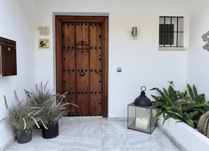 Villa Semi Detached in Guadalmina Baja - 10