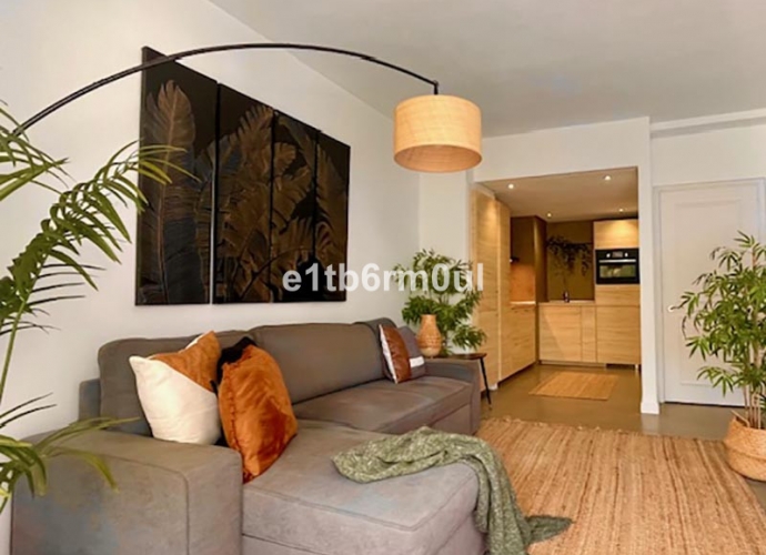 Apartment Middle Floor in The Golden Mile Jardines del Mar  - 9