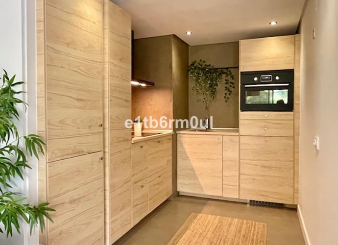 Apartment Middle Floor in The Golden Mile Jardines del Mar  - 10
