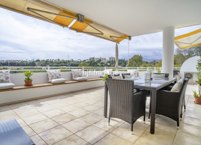 Appartement milieu d’Etage situé à Guadalmina Alta - 2