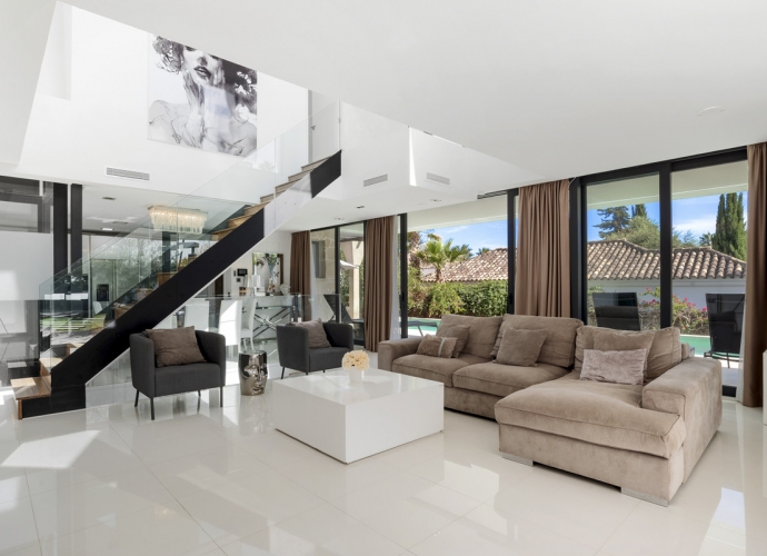 Villa Detached in Nueva Andalucía Villas en Nueva Andalucia - 2