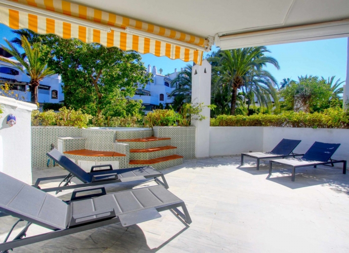Appartement  rez de chaussée situé à Elviria Golden Beach  - 1