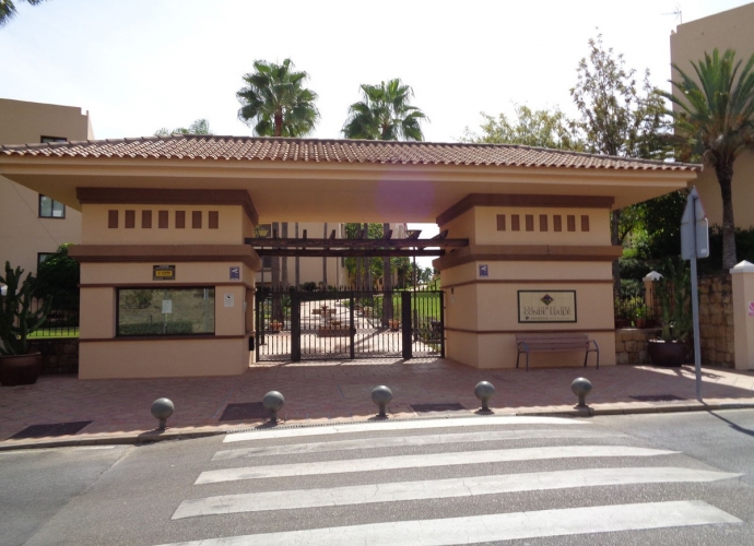 Apartamento Planta Media en Benahavís - 1