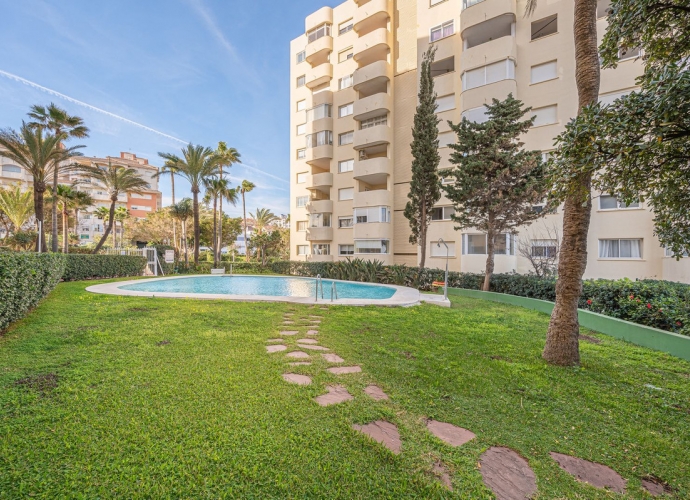 Apartment Middle Floor in Marbella Apartamentos en el centro de Marbella  - 2