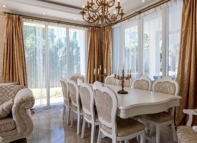 Villa Detached in El Rosario - 8