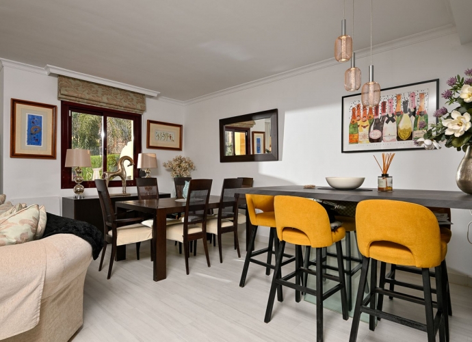 Townhouse Terraced in The Golden Mile Jardines del Rio  - 9