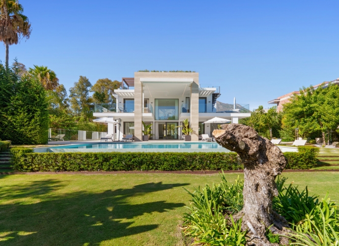 Villa Independiente en The Golden Mile - 2