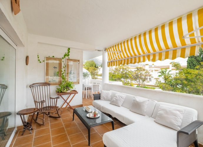 Apartment Middle Floor in Nagüeles Jardines de Sierra Blanca  - 3