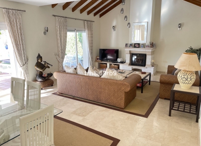 Villa Independiente en New Golden Mile - 7