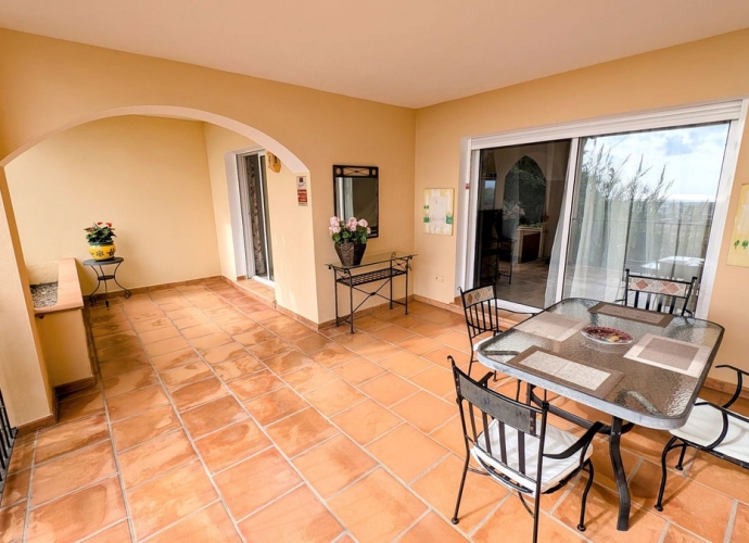 Apartamento Planta Baja en Benahavís - 1