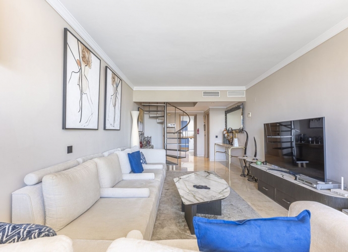 Apartment Penthouse Duplex in Puerto Banús - 5