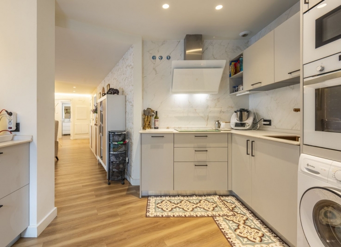 Apartamento Planta Media en Estepona - 3