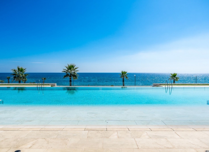 Apartamento Planta Media en New Golden Mile - 3