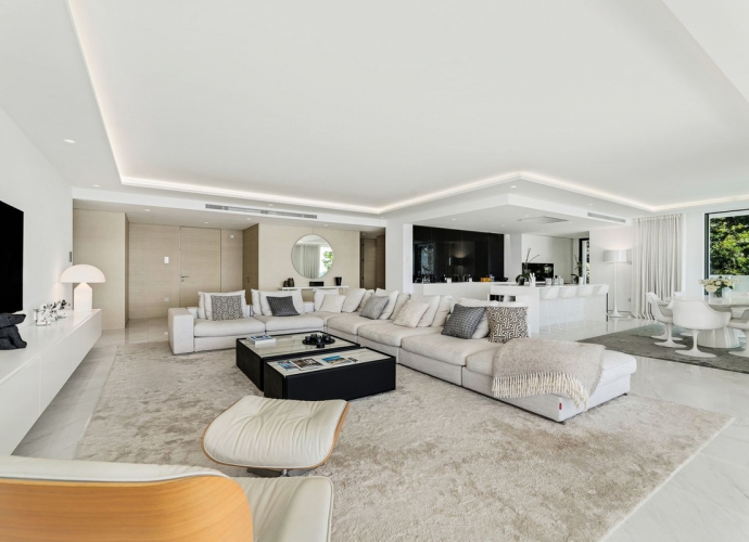 Apartamento Planta Media en New Golden Mile - 6