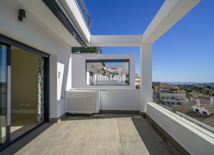 Apartment Penthouse Duplex in Estepona Adosadas de Nueva Construcción en Estepona  - 2
