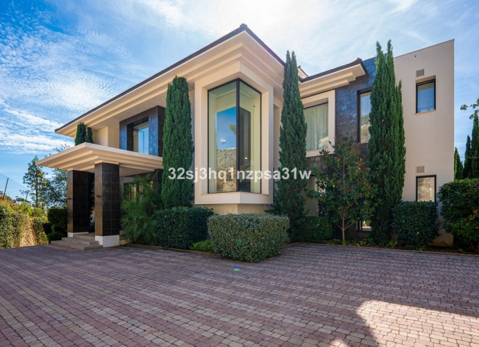 Villa Detached in Benahavís - 9