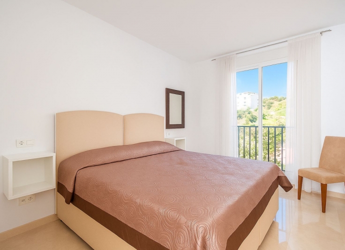 Apartment Middle Floor in Elviria - 5