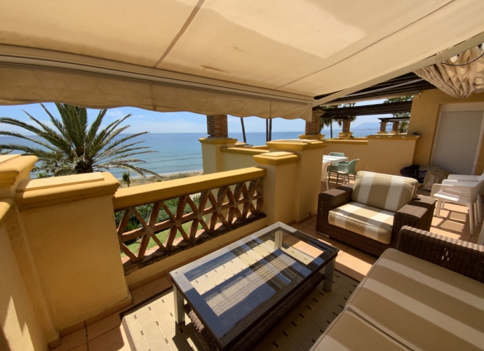 Apartment Middle Floor in Río Real - 2