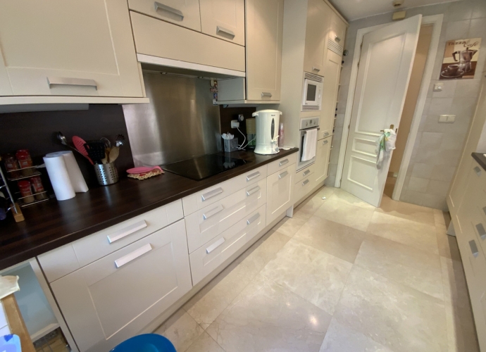 Apartment Middle Floor in Río Real - 6