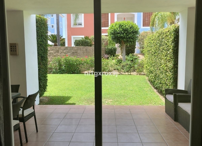 Appartement  rez de chaussée situé à Estepona - 9