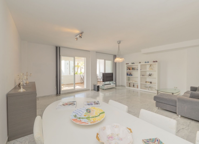 Townhouse Terraced in Bahía de Marbella - 6