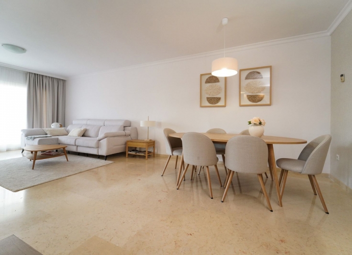 Apartamento Planta Baja en Elviria - 3