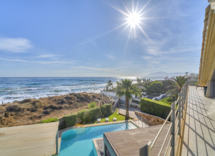 Villa Detached in Marbella - 3