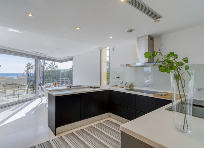 Villa Detached in Marbella - 7