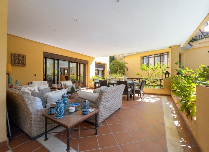 Apartamento Planta Baja en Puerto Banús - 4