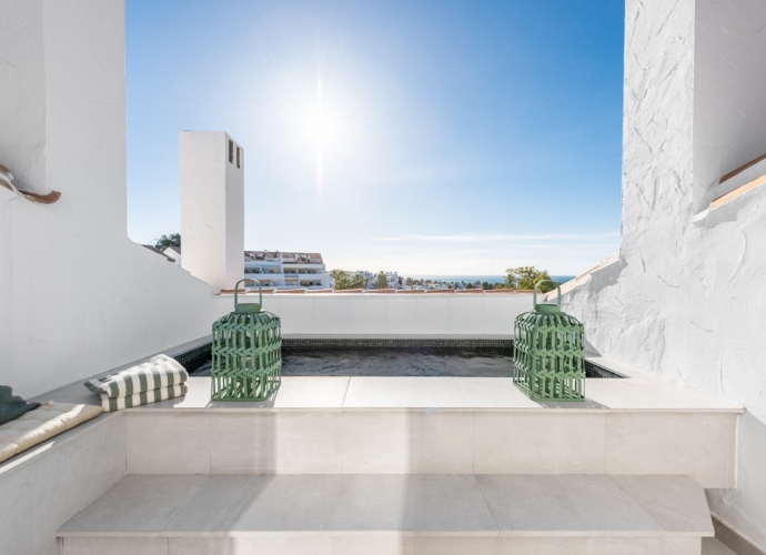 Apartment Penthouse Duplex situé à Nueva Andalucía El Dorado  - 8