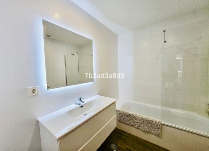Appartement milieu d’Etage situé à Nueva Andalucía - 7