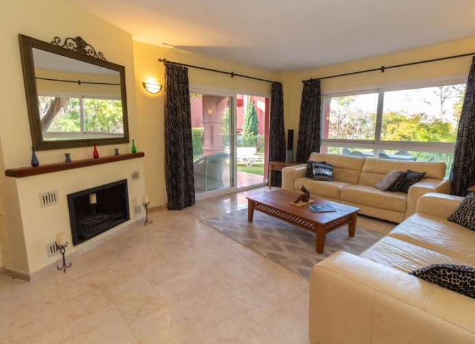 Apartment Ground Floor in Elviria - 3