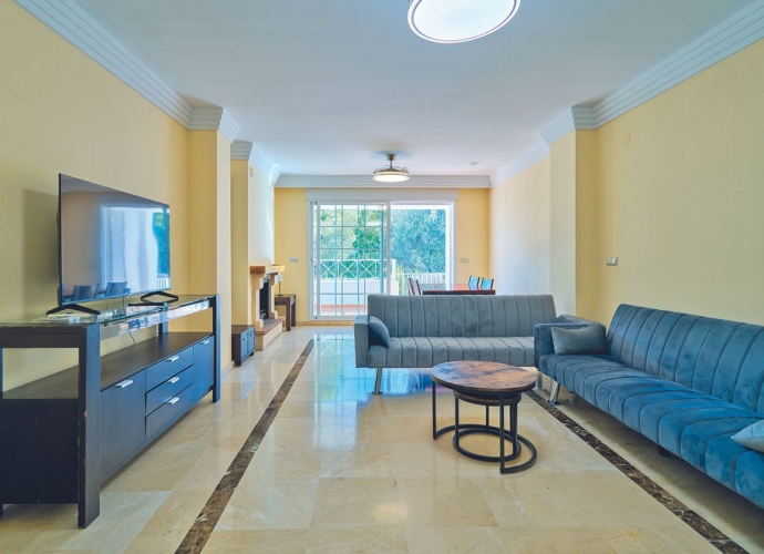 Apartment Ground Floor in Río Real - 1