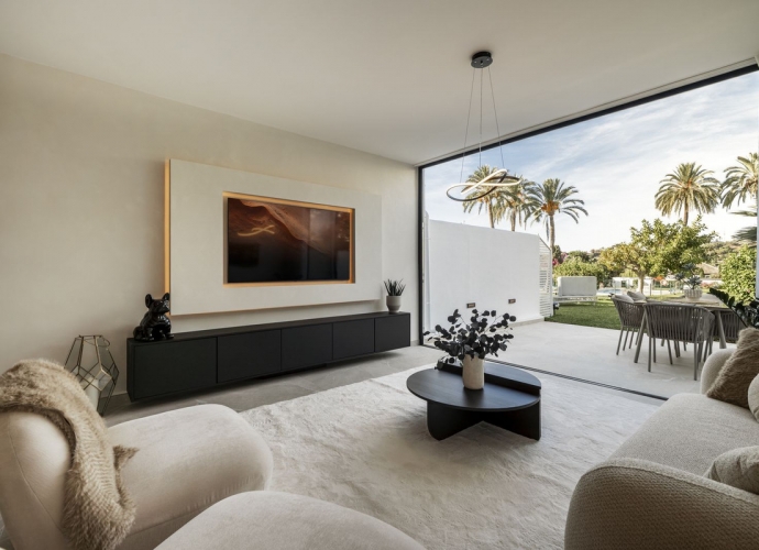 Townhouse Terraced in Nueva Andalucía - 1