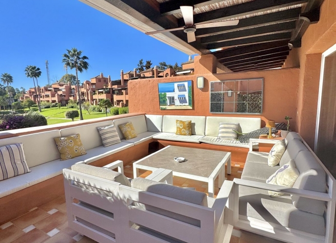 Apartment Penthouse Duplex in Guadalmina Baja - 3