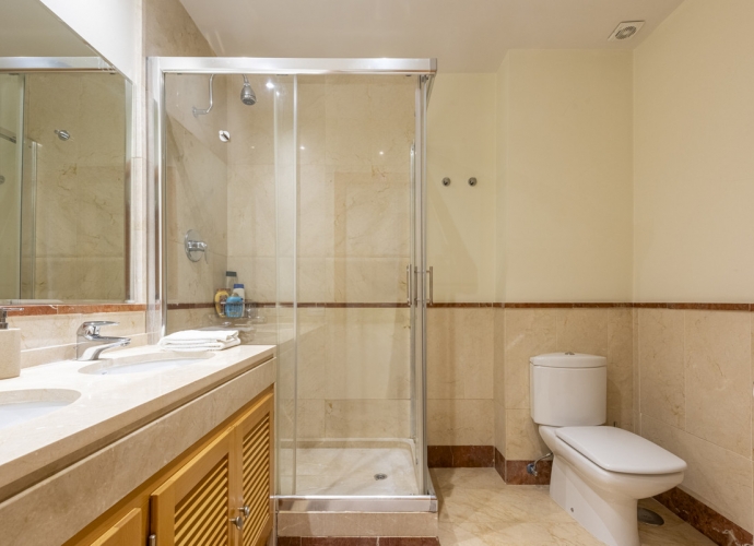 Apartamento Planta Media en Puerto Banús - 8