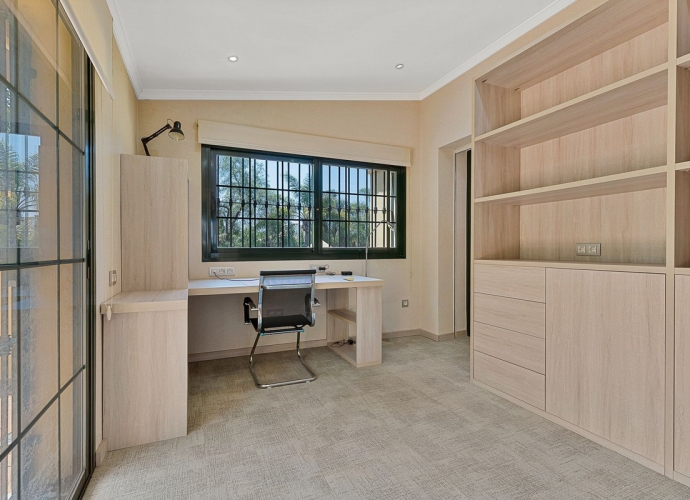 Villa Detached in Guadalmina Baja - 9