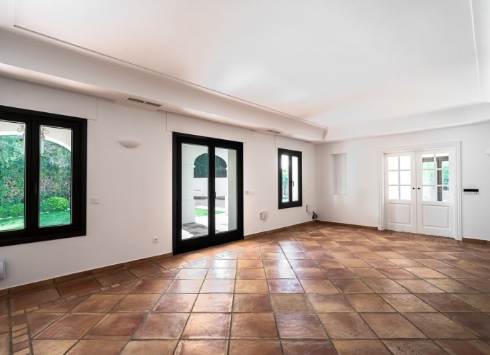 Villa Independiente en Guadalmina Baja - 9