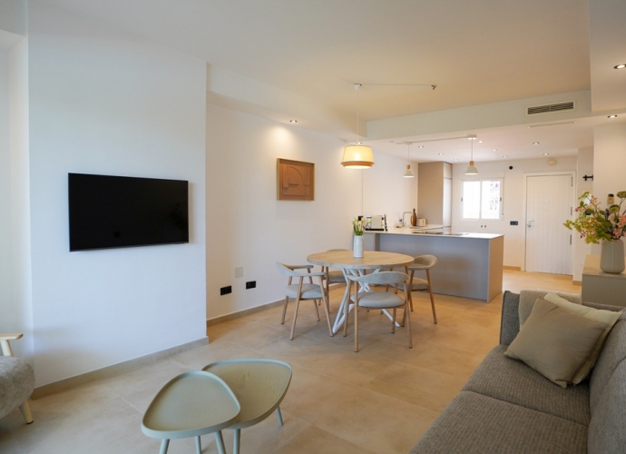 Apartment Middle Floor in Nueva Andalucía - 1